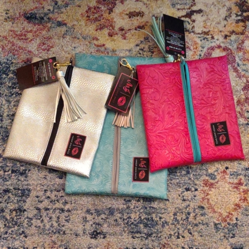 Silver Small Make up Junkie Bag - Picture 1 of 3